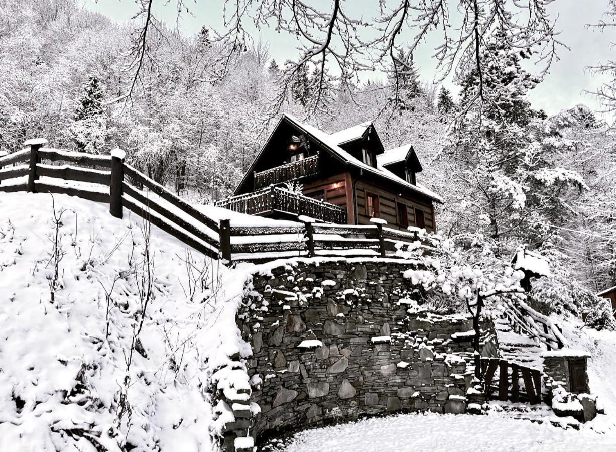 Domek Na Cuplu - Opcjonalnie Balia Jacuzzi Щирк Екстер'єр фото